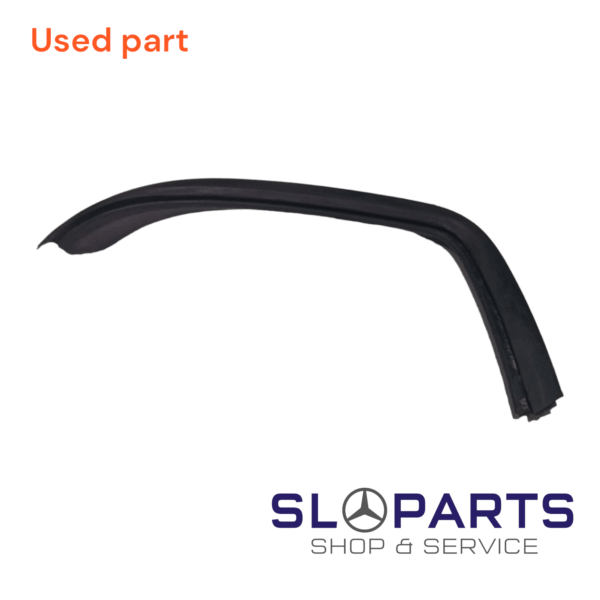 FRONT TURN LIGHT SEAL LEFT
