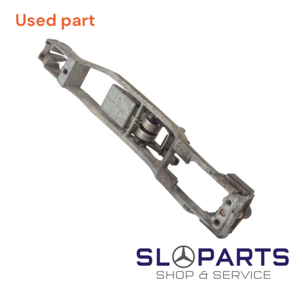 INNER DOOR HANDLE BRACKET A1297600034